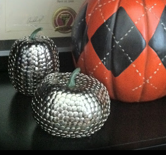 Pushpin Pumpkins